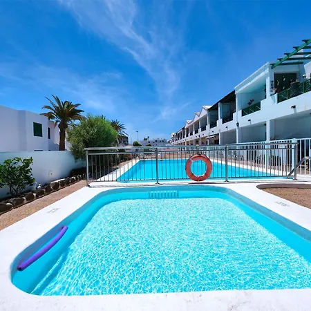 Casa Emilia-close To Amenities And The *