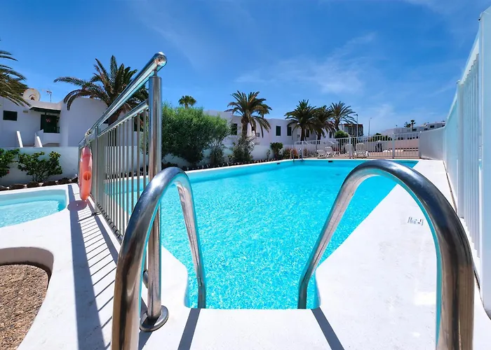 Casa Emilia - Pool And Close To The By Lanzarote *