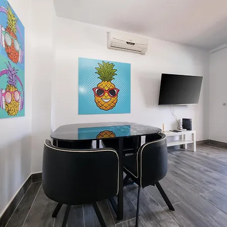 Casa Emilia - Pool And Close To The By Lanzarote Semesterbostad